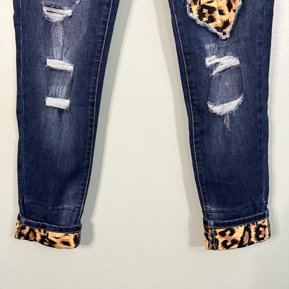 KANCAN Denim Jeans Womens 9/28 Leopard Patch Cuffed Mid Rise Ripped Skinny Blue - Picture 5 of 9